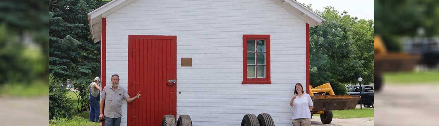 Daisy Chapin School House | Mark Preuschl Pic